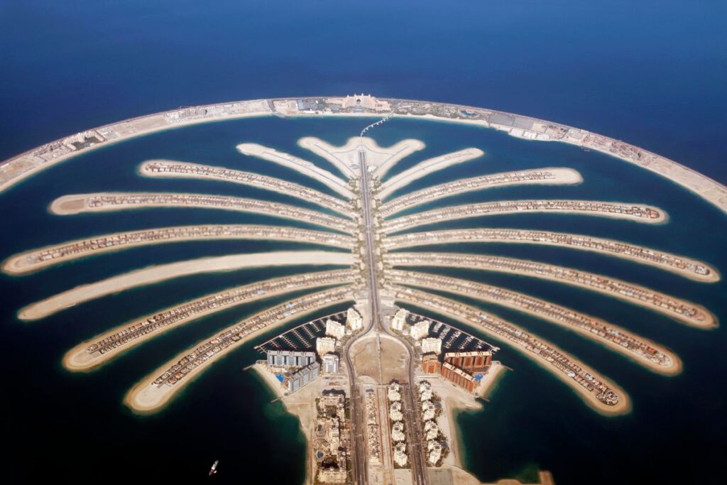 Palm Jumeirah: Island Bliss